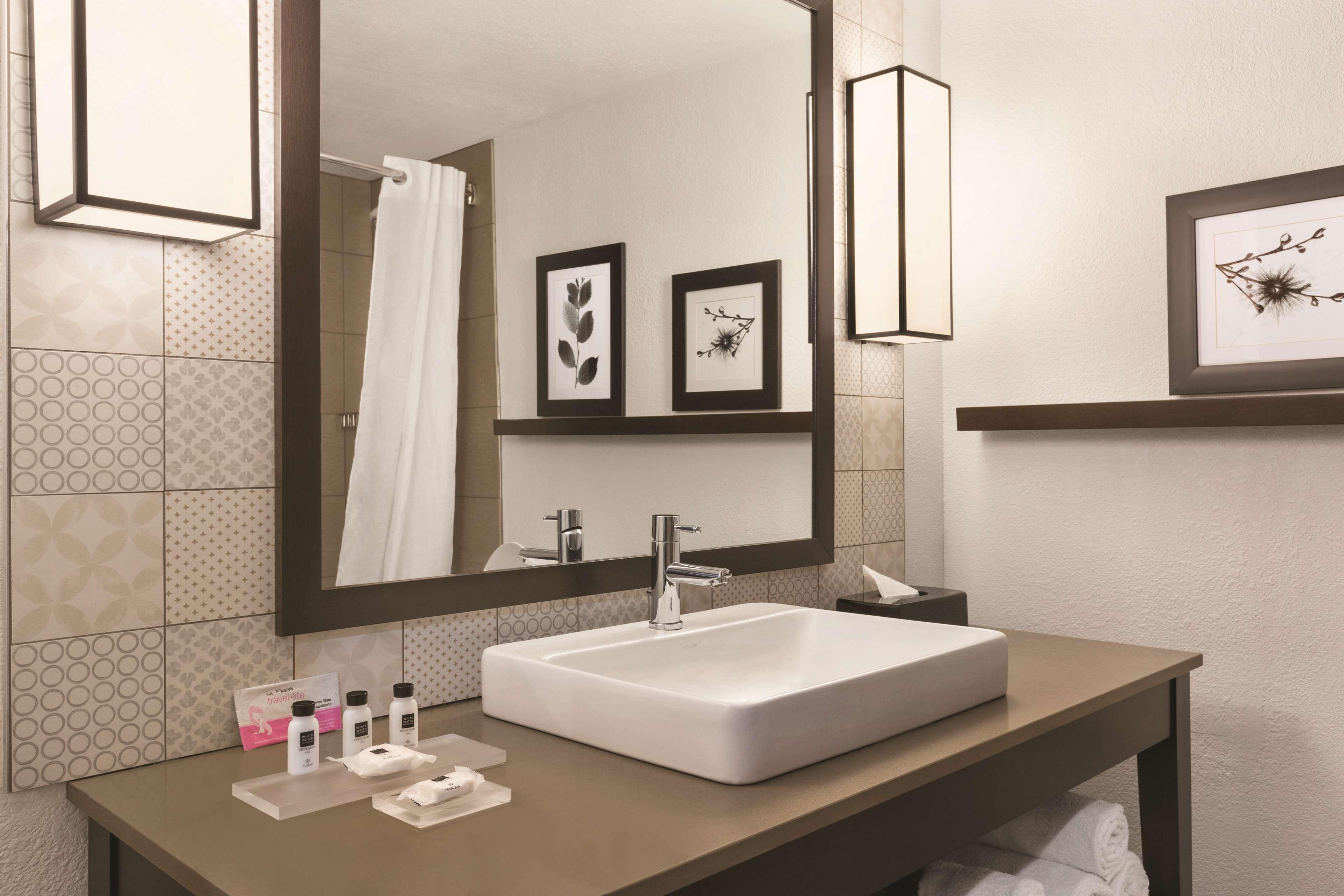 Country Inn & Suites By Radisson, Valparaiso, In Екстер'єр фото
