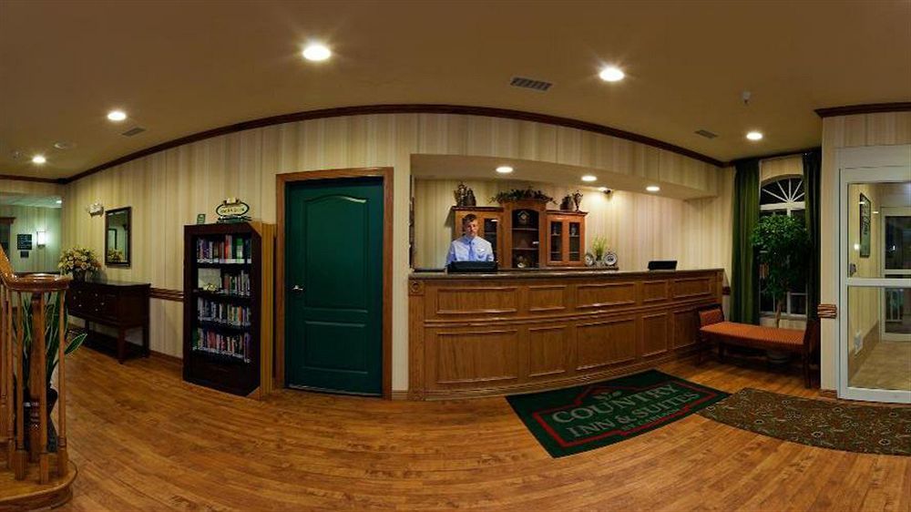 Country Inn & Suites By Radisson, Valparaiso, In Екстер'єр фото