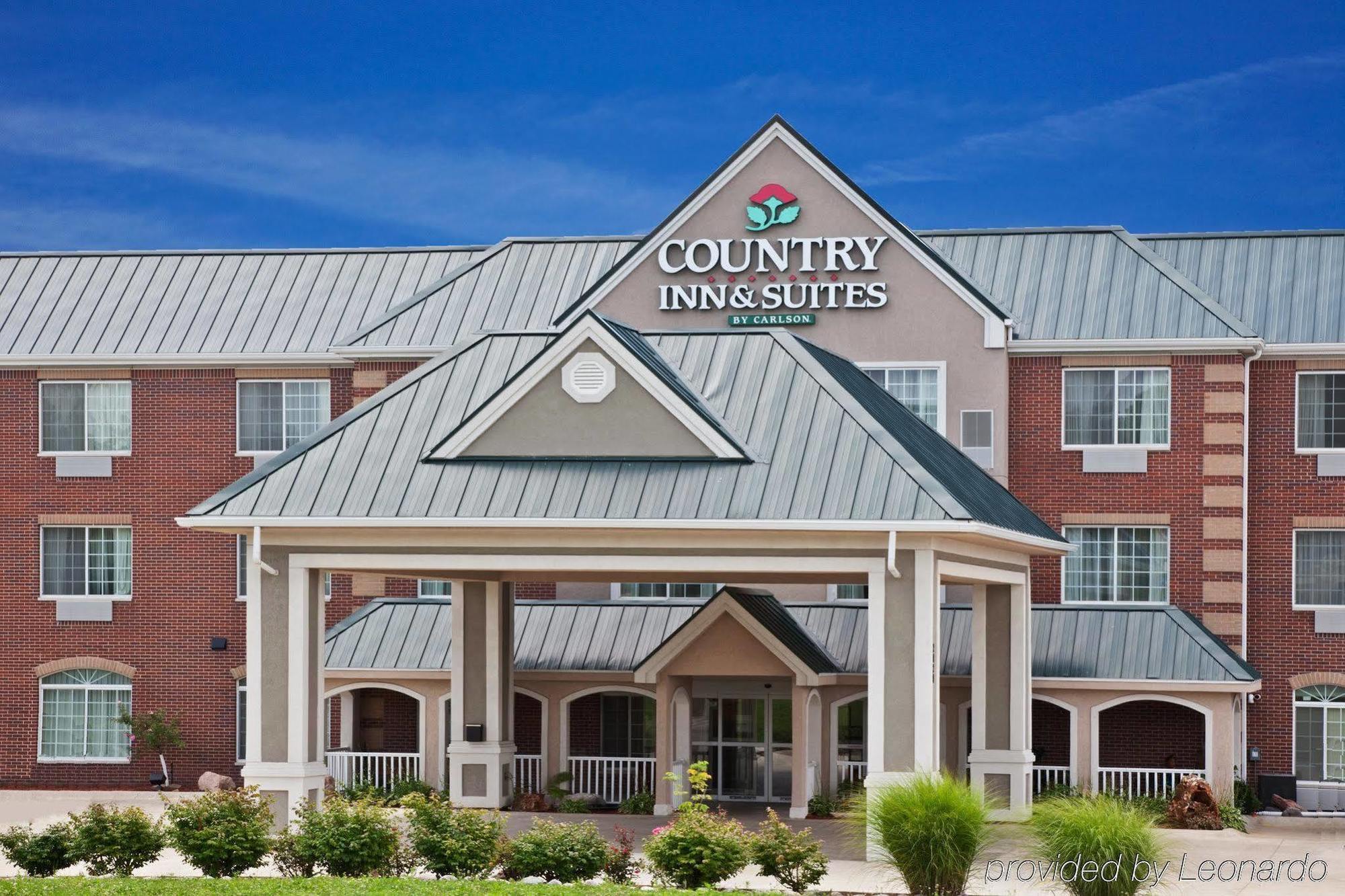 Country Inn & Suites By Radisson, Valparaiso, In Екстер'єр фото